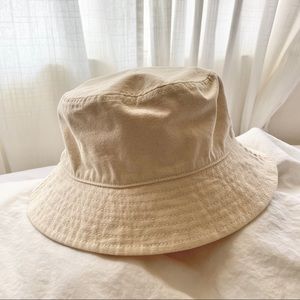 Madewell bucket hat BRAND NEW size: M/L